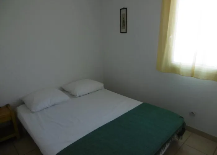 Holidayland 302 T3 Mezzanine 8 Couchages Climatise ناربون بلاج