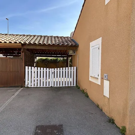 Holidayland 302 T3 Mezzanine 8 Couchages Climatise * Narbonne-Plage